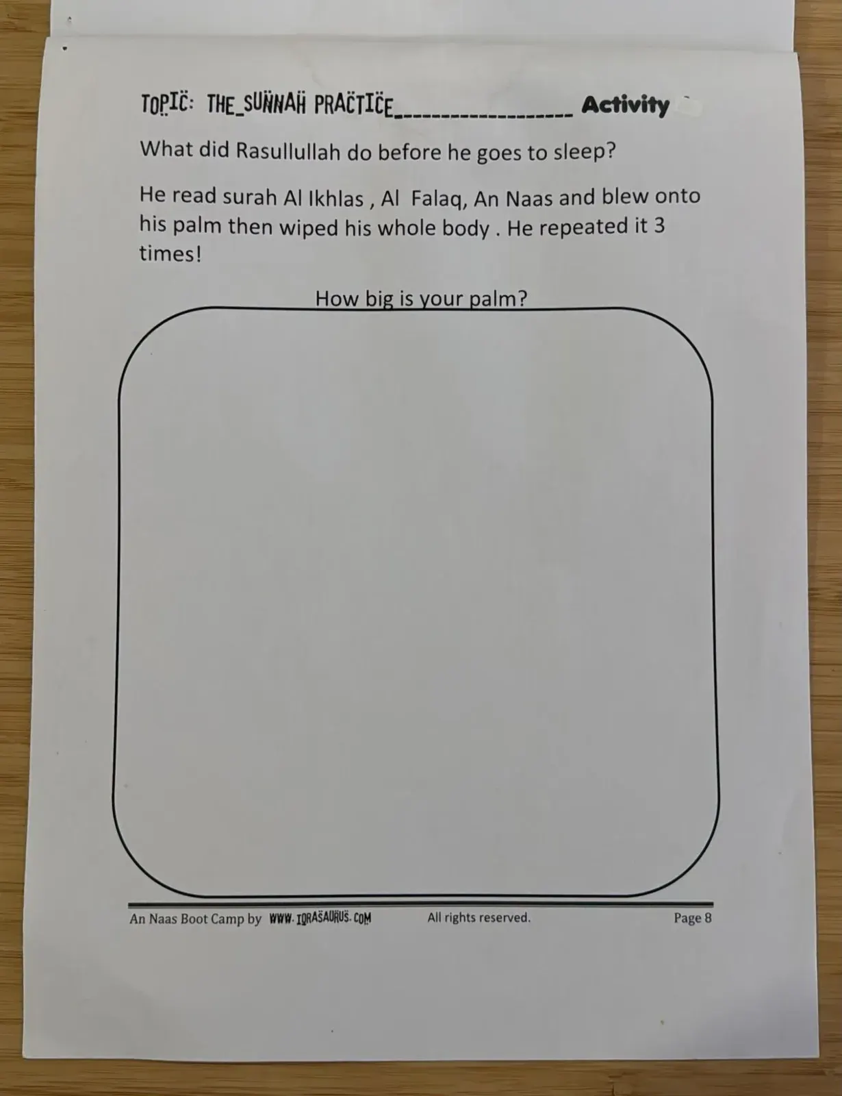 The last page, on the Prophet's ﷺ practice before sleep, with a box under "How big is your palm?"